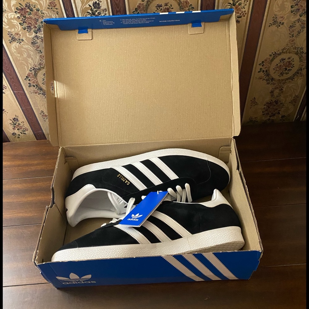 New Originals Black&White Adidas Gazelle Sneakers (BB5476). Size 14